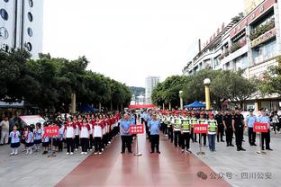 今日是快船自去年12月24日后首次在主场输球 赛前已经主场8连胜